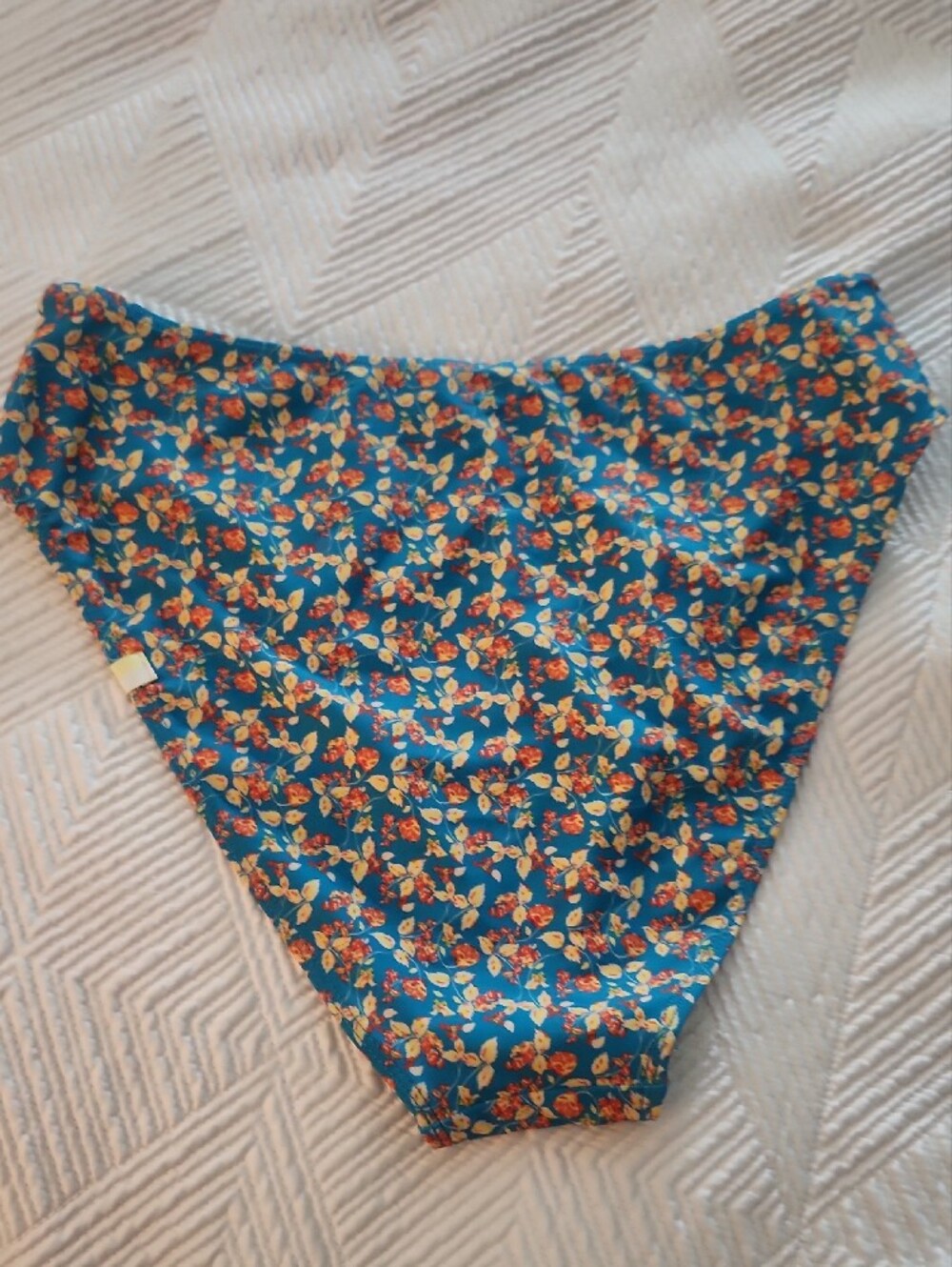summersalt blue swimsuit with pink floral print Top and Botton - Picture 5 of 6